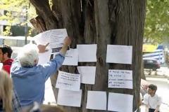 Μήνυμα αναγνώστη προς Μπεγλίτη για τον 77χρονο στο Σύνταγμα