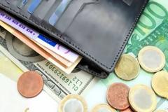 Οι συνταξιούχοι του ΙΚΑ παίρνουν σήμερα το δώρο