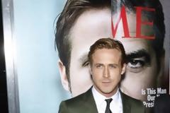 R.GOSLING: Μετά το Drive τώρα και Superhero