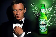 Ο James Bond, το γυρνάει από Μαρτίνι σε... Heineken!