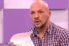 N. ΜΟΥΤΣΙΝΑΣ: Εσένα δε κατάφερα να σε απολύσω διότι έχεις μεγάλο βύσμα