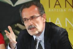 ΕΔΩ Ο ΚΟΣΜΟΣ ΧΑΝΕΤΑΙ Ο ΠΑΝΤΕΛΗΣ ΚΤΕΝΙΖΕΤΑΙ