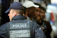 ΚΑΤΑΓΓΕΛΙΑ ΓΙΑ ΤΗΝ ΑΣΤΥΝΟΜΙΑ...ΑΠΙΣΤΕΥΤΑ ΜΕΓΑΛΗ ΔΙΑΚΙΝΗΣΗ ΝΑΡΚΩΤΙΚΩΝ ΣΤΗΝ ΟΔΟ ΑΧΙΛΛΕΩΣ.
