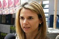 Πίσω στο μαντρί και η Αποστολάκη