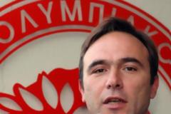 Περιμένω το τέταρτο αστέρι...