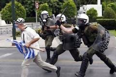 ΚΥΡΙΟΙ ΑΣΤΥΝΟΜΙΚΟΙ ΚΑΙ ΚΥΡΙΟΙ ΤΩΝ ΜΑΤ ΚΑΙ ΛΟΙΠΟΝ ΔΥΝΑΜΕΩΝ ΚΑΤΑΣΤΟΛΗΣ. ΔΙΑΒΑΣΤΕ ΤΟ... ΣΑΣ ΑΦΟΡΑ...