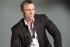 Το νέο κορίτσι δίπλα στον Daniel Craig θα είναι Ελληνίδα!