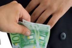 Αναγνώστης παρακινεί στην καταγγελία περιπτώσεων 