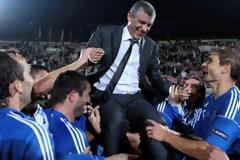 Σάντος για άλλα δυο χρόνια