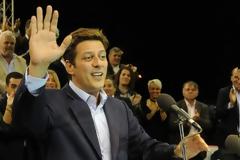 Ο Μιλτιάδης σπάει την γραμμή της Συγγρού!