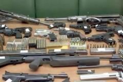 Στη φυλακή 2 από τους κατηγορούμενους για το οπλοστάσιο της Λούτσας