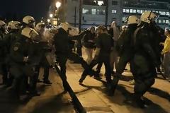 Ανακοίνωση της ΔΗΜΑΡ για τη στάση της αστυνομίας στη χθεσινή διαδήλωση στο Σύνταγμα