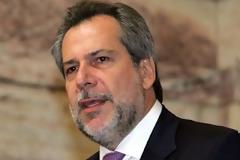 Ο ΠΑΠΟΥΤΣΗΣ ΑΔΕΙΑΖΕΙ ΤΟΝ ΧΡΥΣΟΧΟΪΔΗ ΓΙΑ ΤΑ ΕΠΕΙΣΟΔΙΑ...