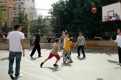 Κοντά στα παιδιά