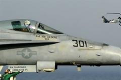 Μαχητικό F-18 του αμερικανικού Ναυτικού κατέπεσε στη Βιρτζίνια