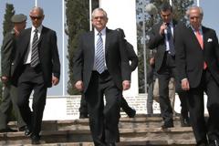 ΠΑΠΑΔΗΜΟΣ: ΤΗ Μ. ΕΒΔΟΜΑΔΑ Η ΗΜΕΡΟΜΗΝΙΑ ΤΩΝ ΕΚΛΟΓΩΝ (VIDEO)