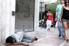 Κατάστημα τροφίμων για τους άνεργους Θεσσαλονίκης