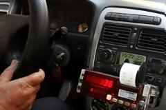 Συνελήφθη ταξιτζής για μεταφορά λαθρομεταναστών με προορισμό τη Θεσσαλονίκη