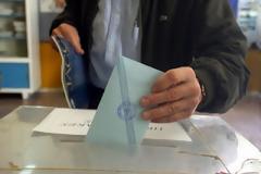 Παράλυση της κρατικής μηχανής στη διάρκεια της προεκλογικής περιόδου φοβούνται οι Βρυξέλλες