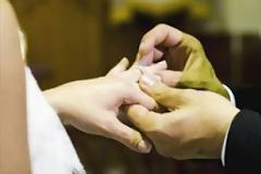 ΑΣΤΕ ΡΕ ΤΟΝ ΚΟΣΜΟ ΝΑ …ΦΤΙΑΧΤΕΙ