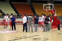 ΑΠΑΝΤΕΣ ΣΤΗΝ ΔΙΑΘΕΣΗ ΤΟΥ ΙΒΚΟΒΙΤΣ! ΡΕΠΟ ΑΥΡΙΟ ΓΙΑ ΤΟΥΣ ΕΡΥΘΡΟΛΕΥΚΟΥΣ