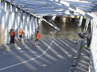 Φωτογραφία για Πέντε νεκροί από κατάρρευση κρεμαστής γέφυρας στην βόρεια Τουρκία