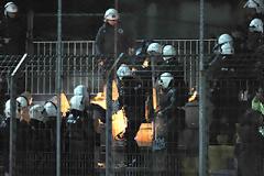 Tρεις τραυματισμένοι αστυνομικοί στο παιχνίδι του ΠΑΣ Γιάννινα με την ΑΕΚ!