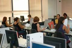 Απολύσεις δημοσίων υπαλλήλων μετά τις εκλογές
