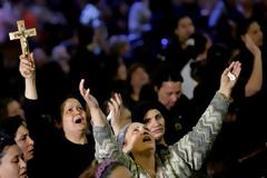 New York Times: Η διαχείριση της θρησκευτικής βίας στην Αίγυπτο και ο Μόρσι