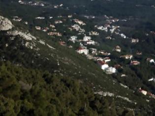 Φωτογραφία για Φόροι σε ημιυπαίθριους και αυθαίρετα για να μειωθεί 15% το χαράτσι στα ακίνητα