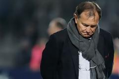 Τέλος από την ΑΕΚ ο Λίνεν, αναμονή για Δέλλα