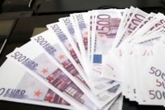 Merrill Lynch: Η πραγματική πληγή του ευρώ είναι το… 500ευρω!