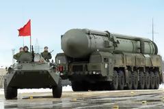 Ρωσία: Ασκήσεις στα Ουράλια με πυραύλους Topol ICBM