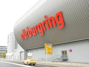 Φωτογραφία για To tromaktiko σε συνεργασία με το Ring Travel σε στέλνει για 3 ημέρες στη πίστα του Nurburgring! Είσαι μέσα;