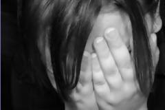 Συνέλαβαν 10χρονη επειδή κατήγγειλε βιασμό