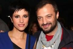 Εξοργισμένος ο Φερεντίνος με τα δημοσιεύματα που τον θέλουν να χωρίζει!