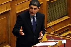 «Να κατοχυρωθούν τα επαγγελματικά δικαιώματα των αποφοίτων των ΕΠΑ.Σ.»