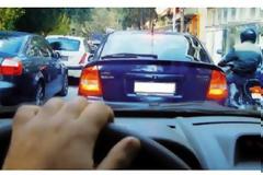 «Τσουχτερά» πρόστιμα σε όσους οδηγούν με ληγμένο δίπλωμα