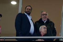 ΕΡΥΘΡΟΛΕΥΚΗ ΒΡΑΔΙΑ ΓΕΜΑΤΗ... ΒΡΑΒΕΥΣΕΙΣ ΕΤΟΙΜΑΖΟΥΝ ΟΙ ΒΕΤΕΡΑΝΟΙ ΤΟΥ ΘΡΥΛΟΥ!