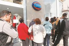 ΕΛΣΤΑΤ: Νέο αρνητικό ρεκόρ για την ανεργία που έφθασε το 27,2%