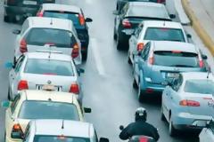 Aλλάζουν τα πάντα στα διπλώματα οδήγησης με τσουχτερά πρόστιμα - Τι θα ισχύει στον νέο ΚΟΚ