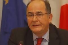 Σε νοσοκομείο των Βρυξελλών μεταφέρθηκε ο Γ. Παπαστάμκος