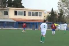 Έστειλε τη μπάλα στο...παραθυράκι!