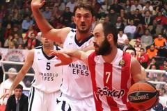 Ένα βήμα πριν από το F4 ο Ολυμπιακός, 71-53 την Εφές