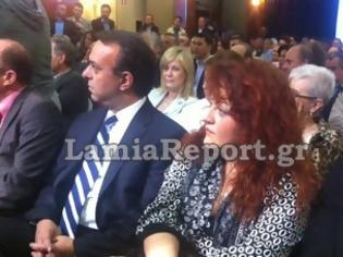 Φωτογραφία για Λαμία: Γιατί ένιωσε άβολα ο υπουργός Χρ. Σταϊκούρας; [video]