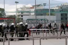 Επεισόδια έξω από το Καραϊσκάκη πριν το ντέρμπι