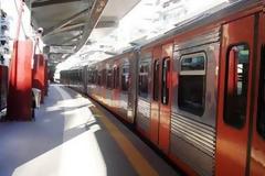 Συμπλοκή αστυνομικών και οπαδών της ΑΕΚ στην 