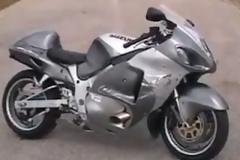 Hayabusa GSX R 1300 Turbo 400Km/H [Video]
