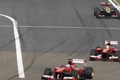 ΝΙΚΗ ALONSO ΚΑΙ ΤΥΧΕΡΗ FERRARI ΣΤΗ ΚΙΝΑ