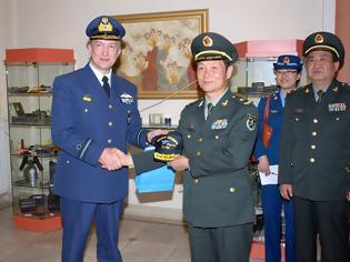 Φωτογραφία για Επίσκεψη αντιπροσωπείας Αξιωματικών της Λαϊκής Δημοκρατίας της Κίνας στην 114 ΠΜ